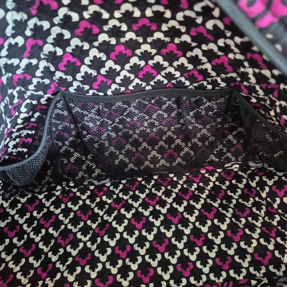 VERA BRADLEY Canterberry Magenta Sport Duffel Gym Bag